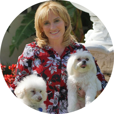 linda-with-dogs